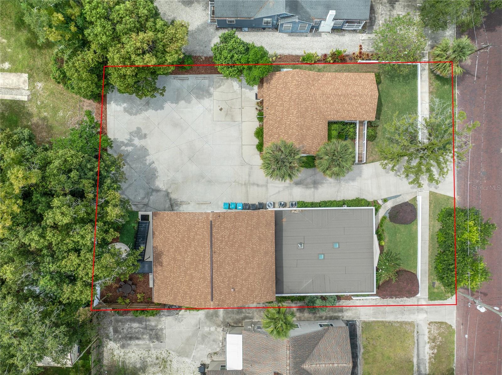 COLONIAL PARK SUB - Commercial Sale