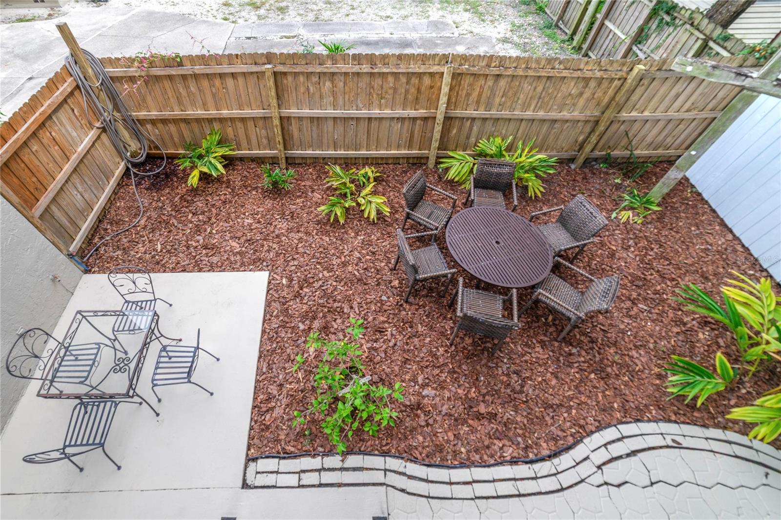 COLONIAL PARK SUB - Commercial Sale