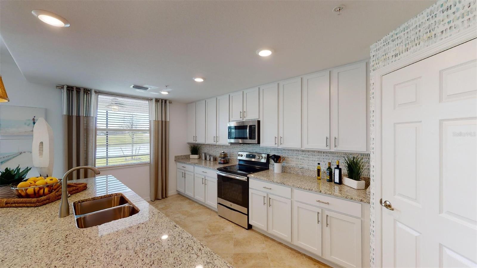 WELLEN PARK GOLF & COUNTRY CLUB - Residential
