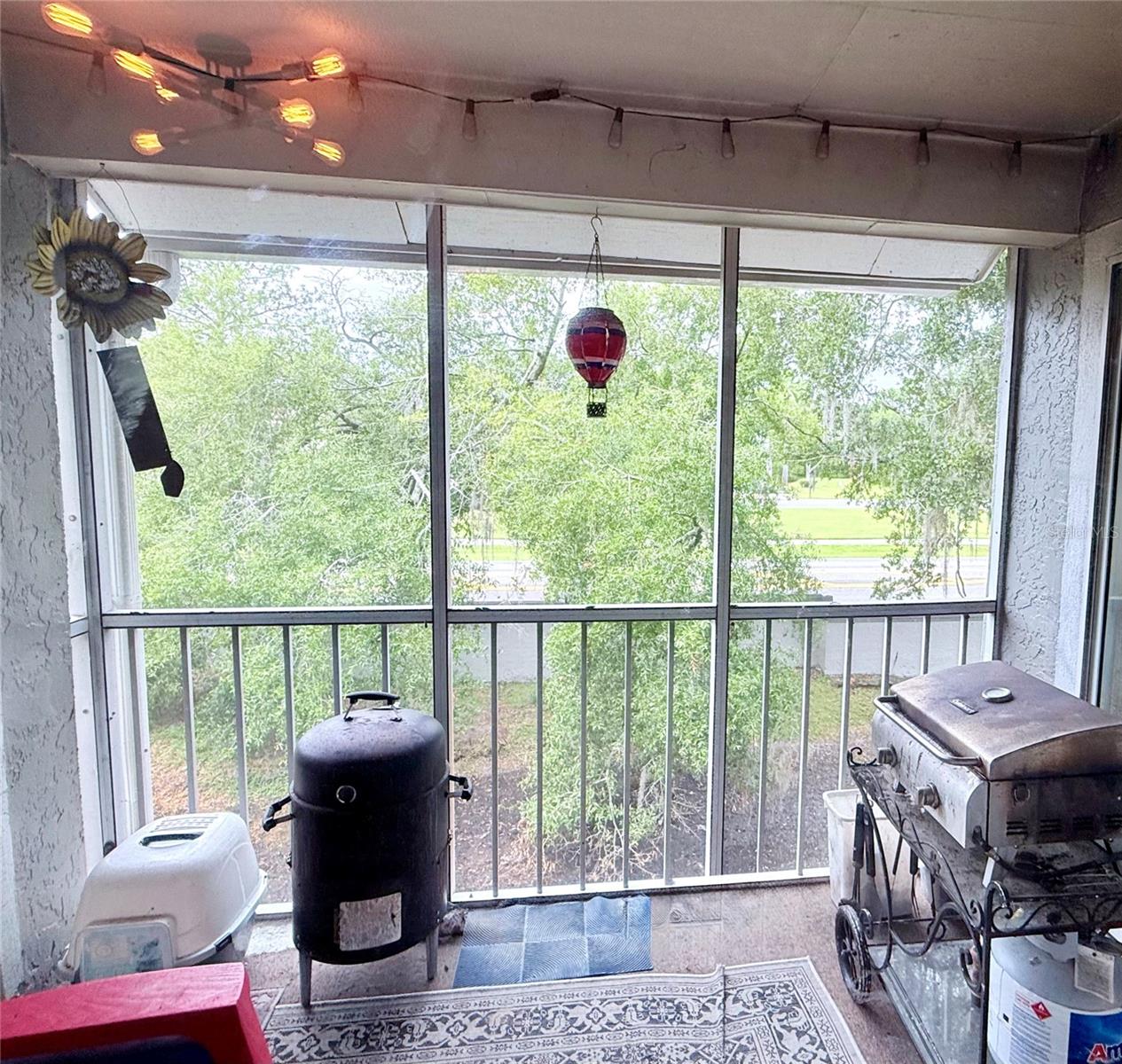 HUNTERS CHASE CONDO PH 1 - Residential