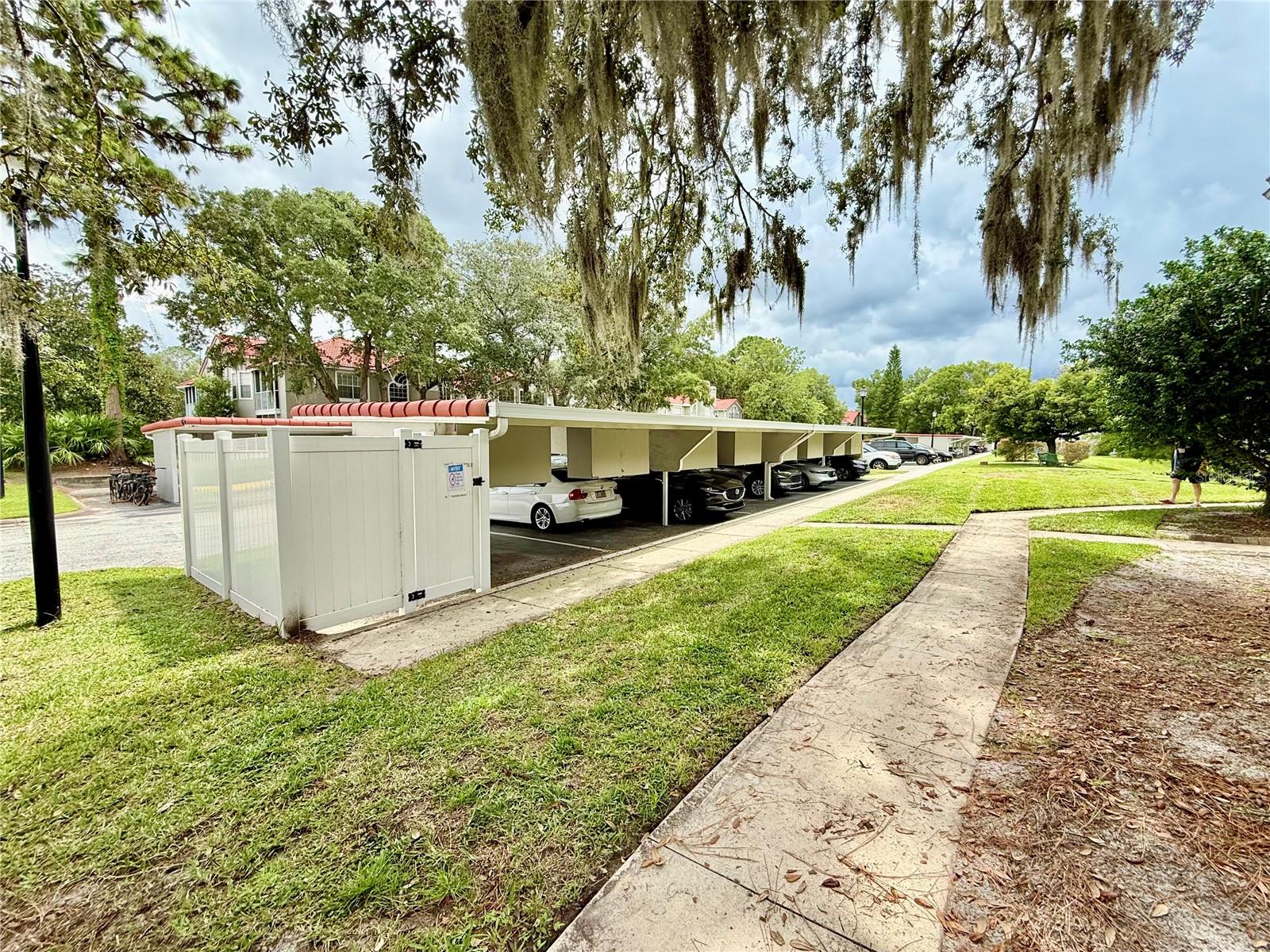 HUNTERS CHASE CONDO PH 1 - Residential