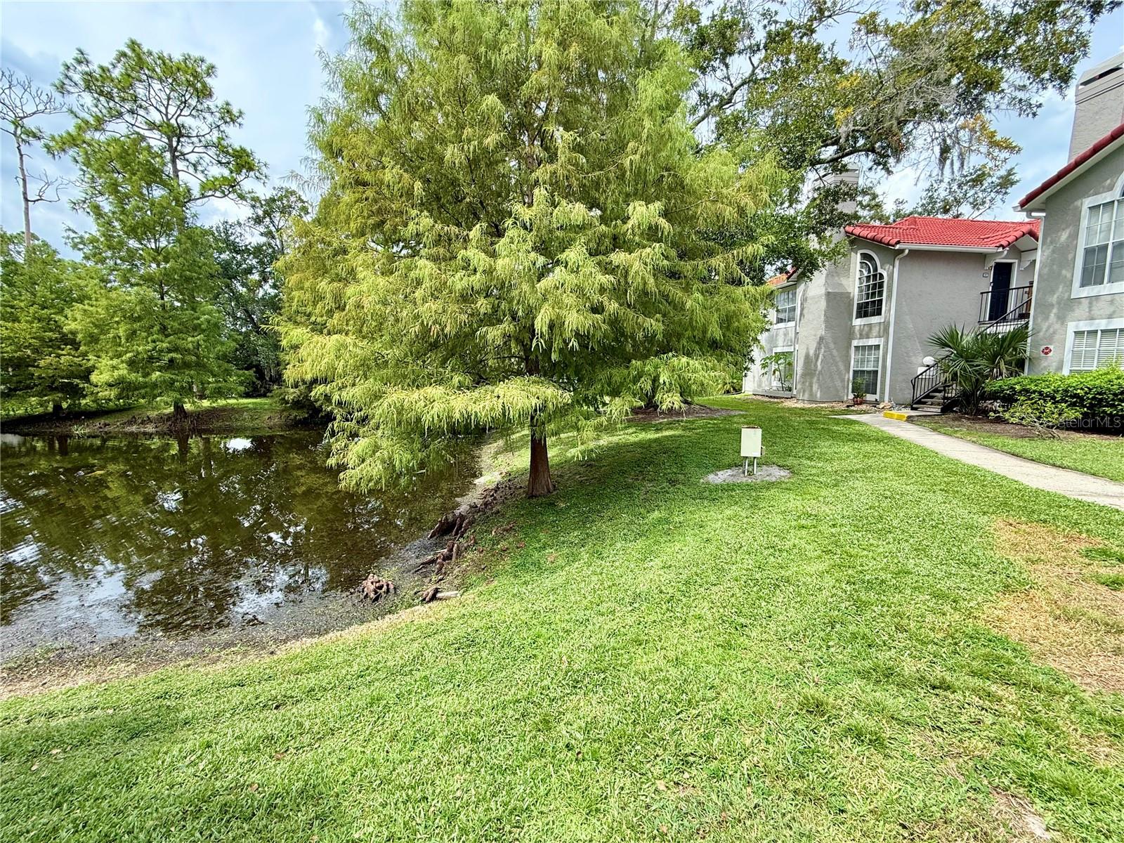 HUNTERS CHASE CONDO PH 1 - Residential