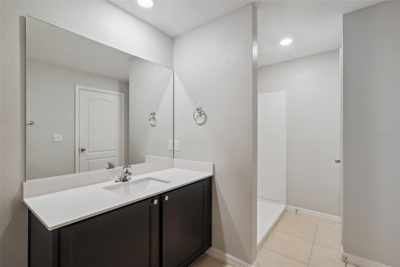 MEADOW RDG/GRAND ISLAND PH 2 - Residential