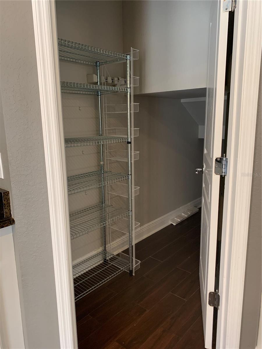 LAKE SAWYER SOUTH PH 03 - Residential Lease