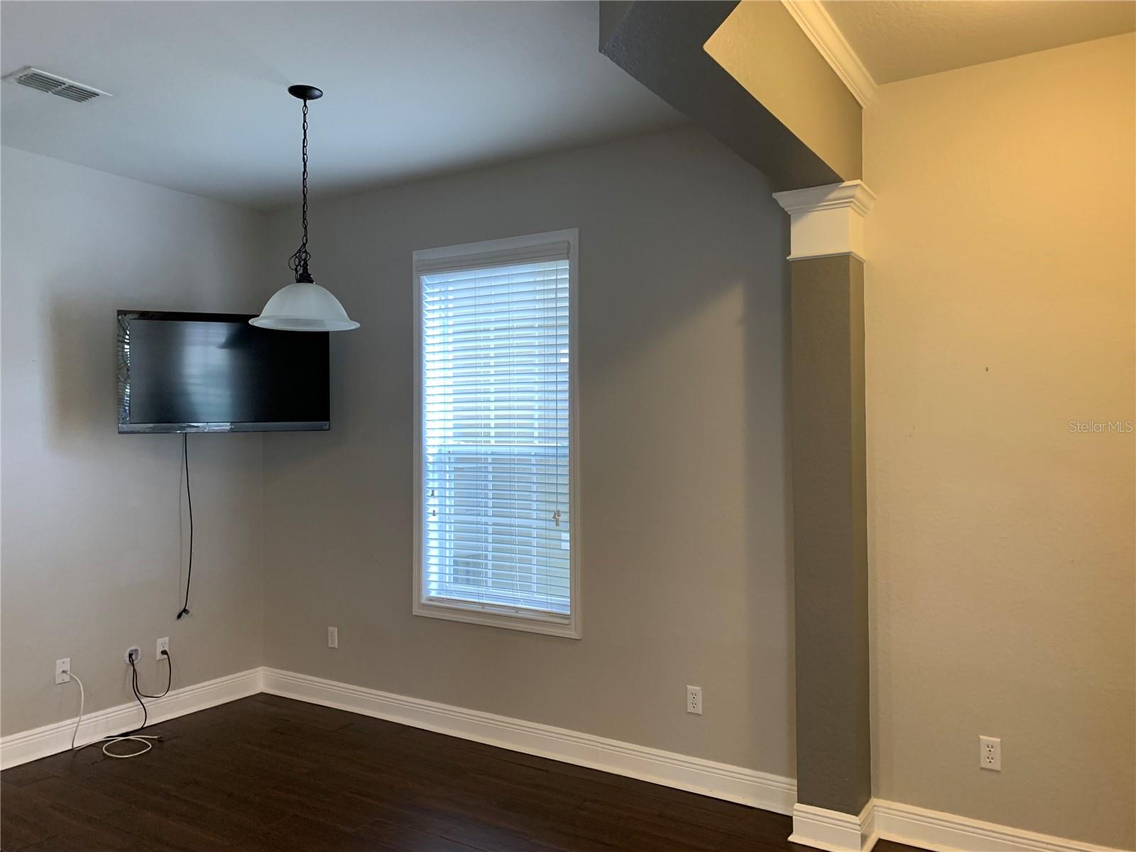 LAKE SAWYER SOUTH PH 03 - Residential Lease