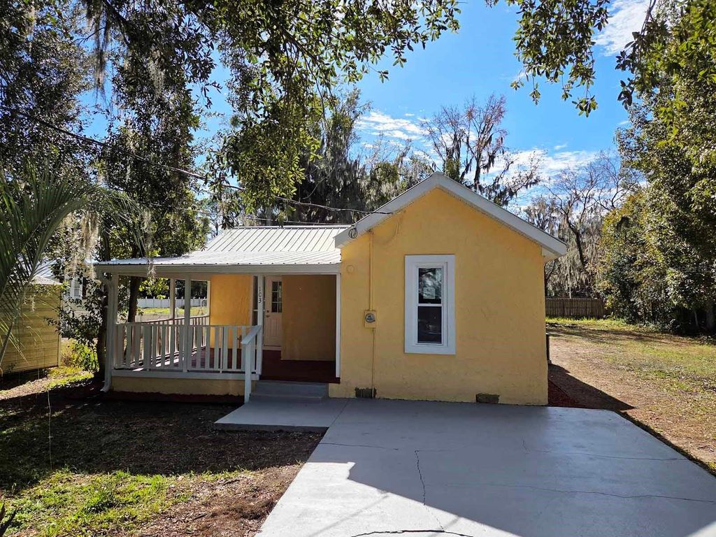 Photo of 103 Beech Street, East Palatka, FL 32131 (MLS # FC315552)