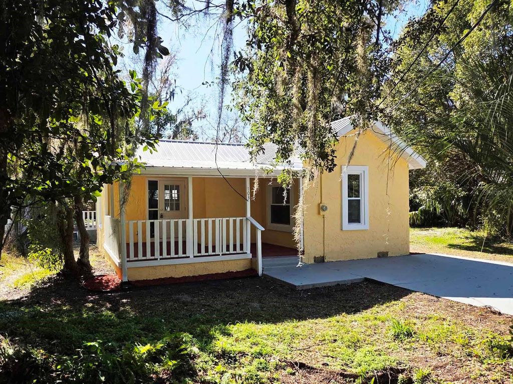 Photo of 103 Beech Street, East Palatka, FL 32131 (MLS # FC315552)