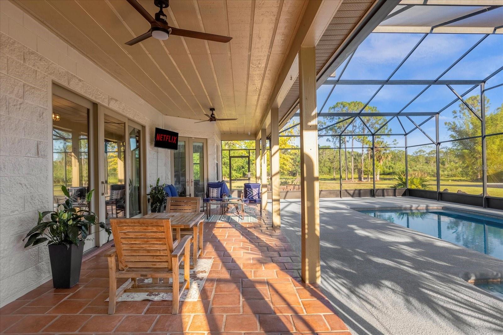 GENEVA - Residential