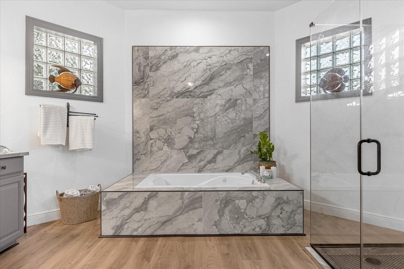 GENEVA - Residential