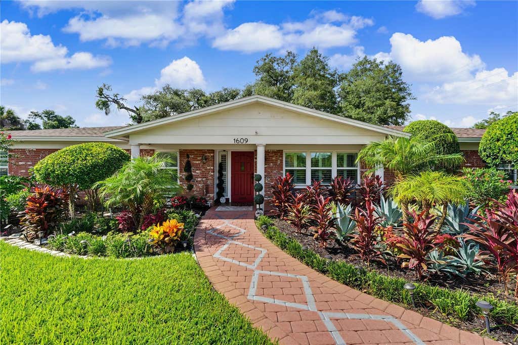 Photo of 1609 Melodie Drive, Brandon, FL 33510 (MLS # TB8536739)