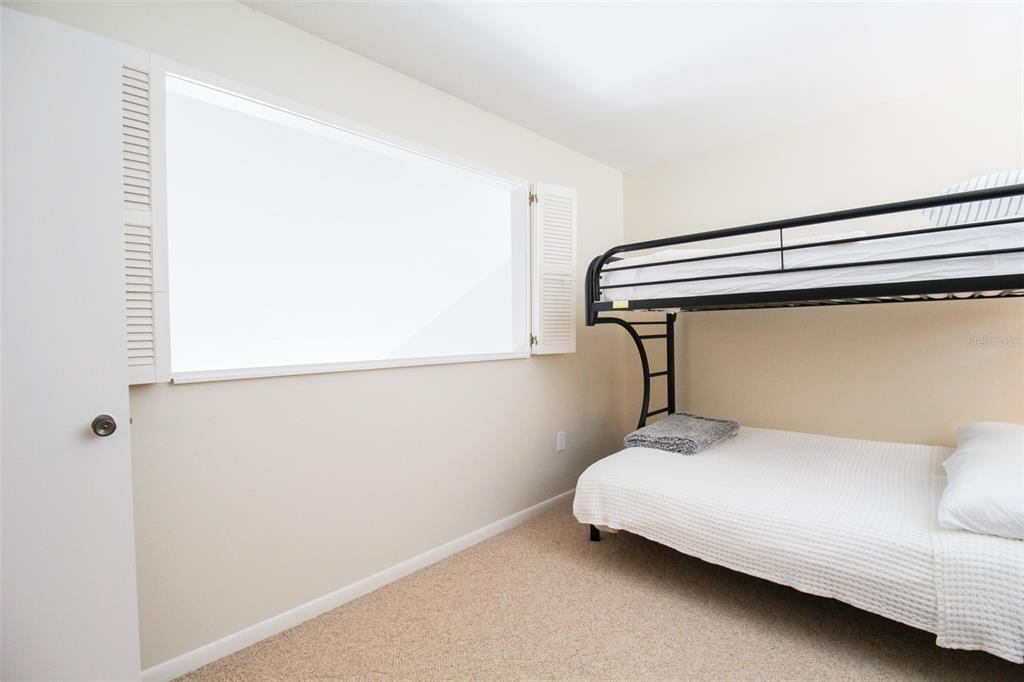 MEADOWS THE - Residential Lease