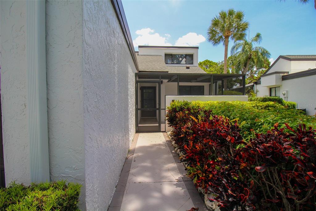 MEADOWS THE - Residential Lease