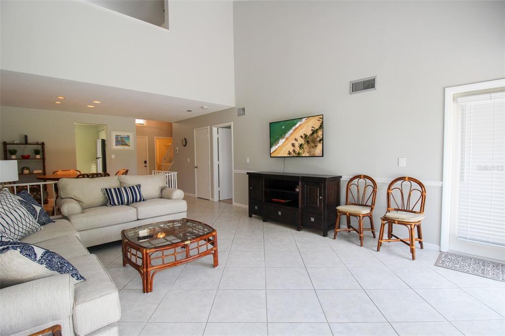 MEADOWS THE - Residential Lease