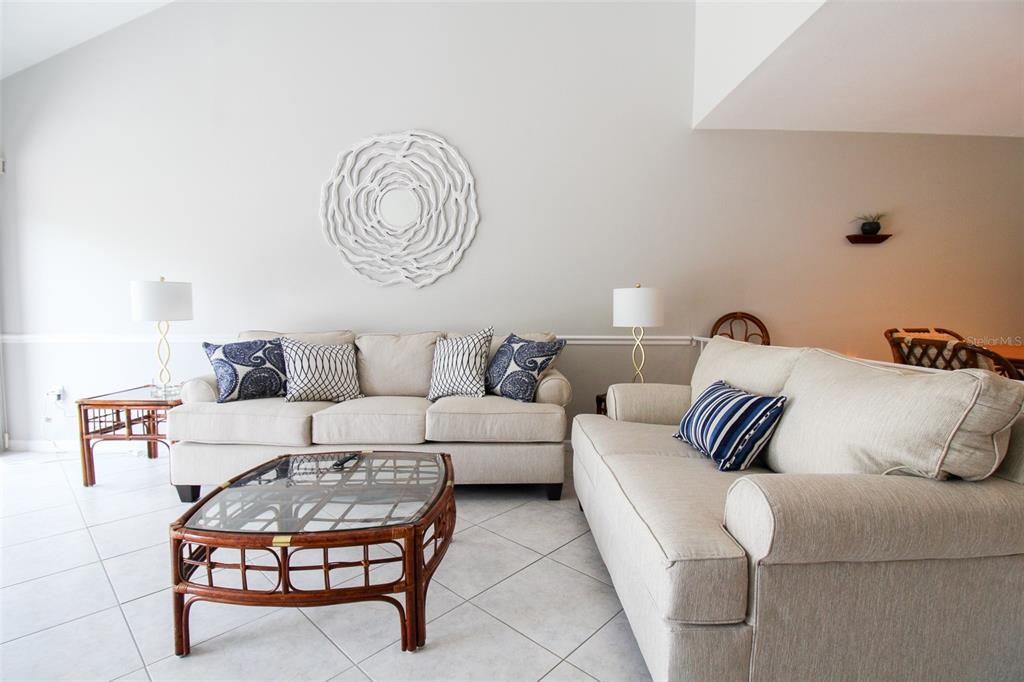 MEADOWS THE - Residential Lease