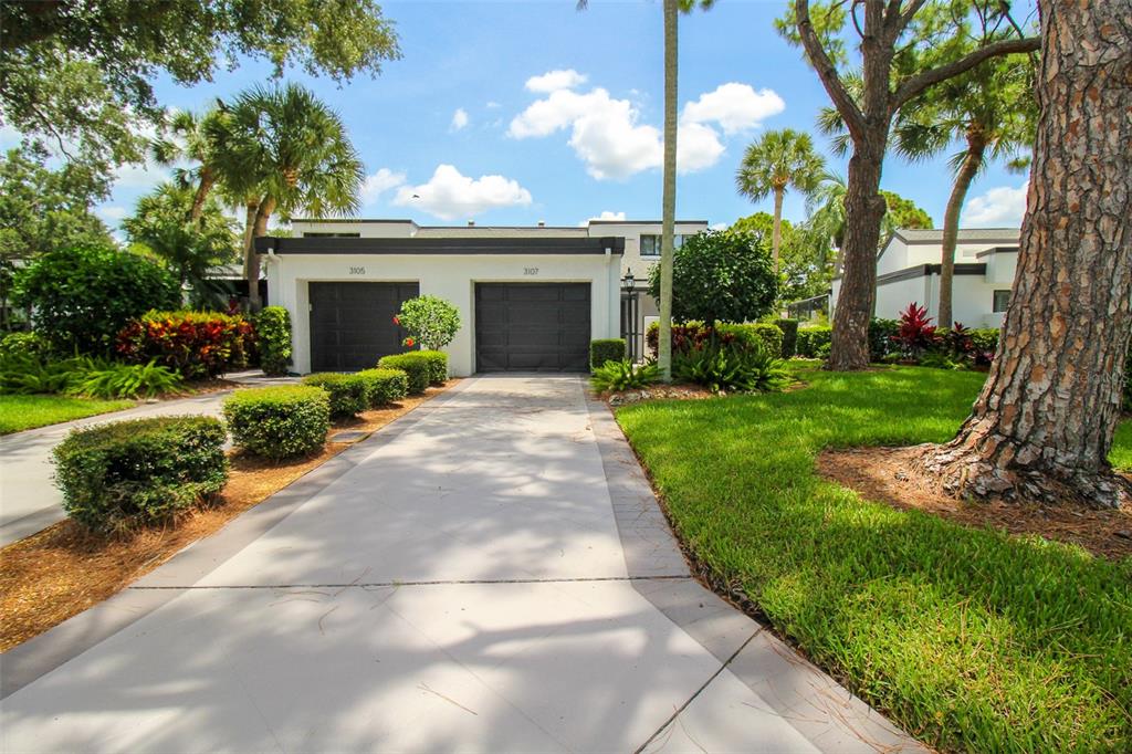 MEADOWS THE - Residential Lease