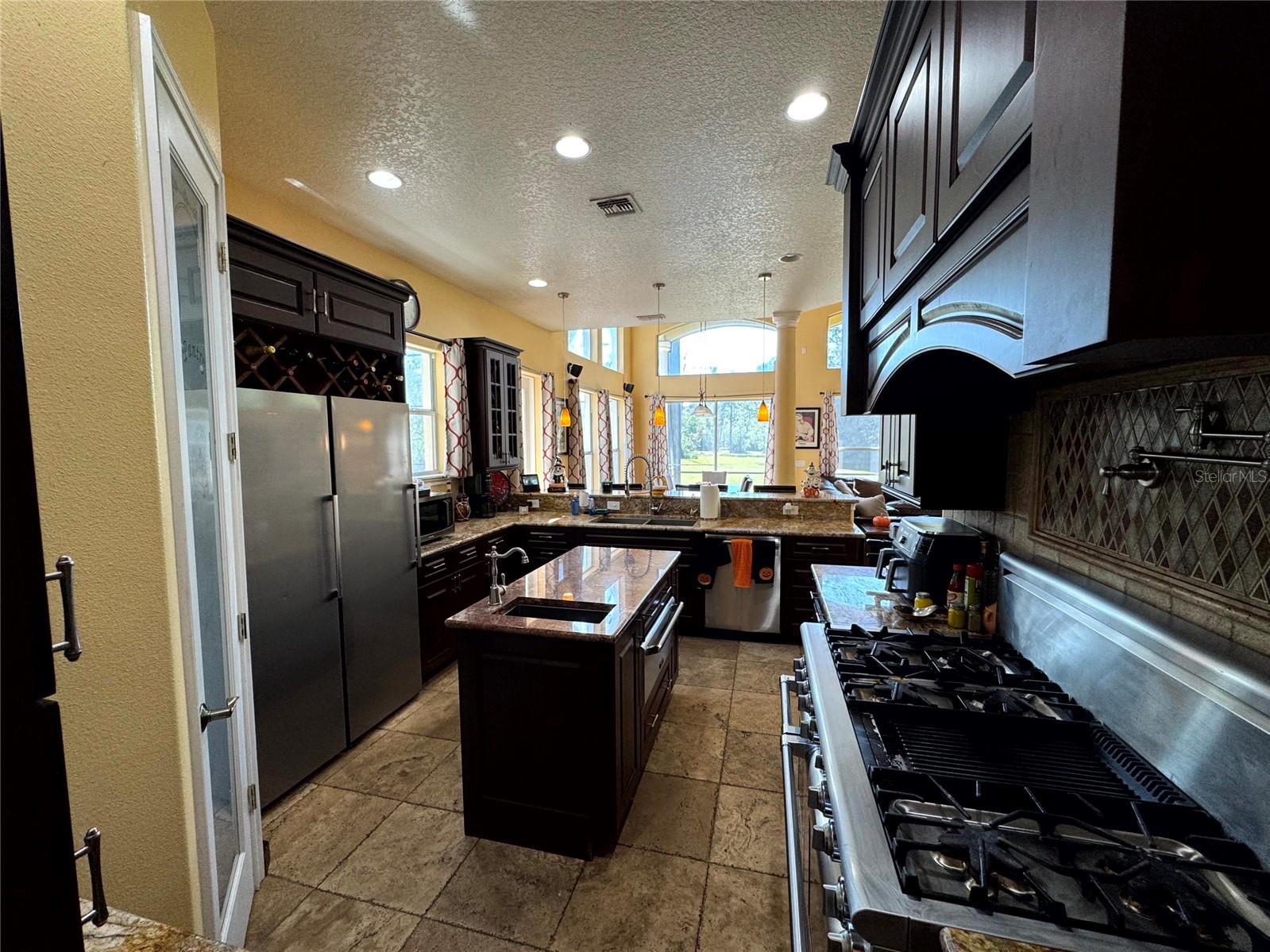 ROCKET CITYA - Residential