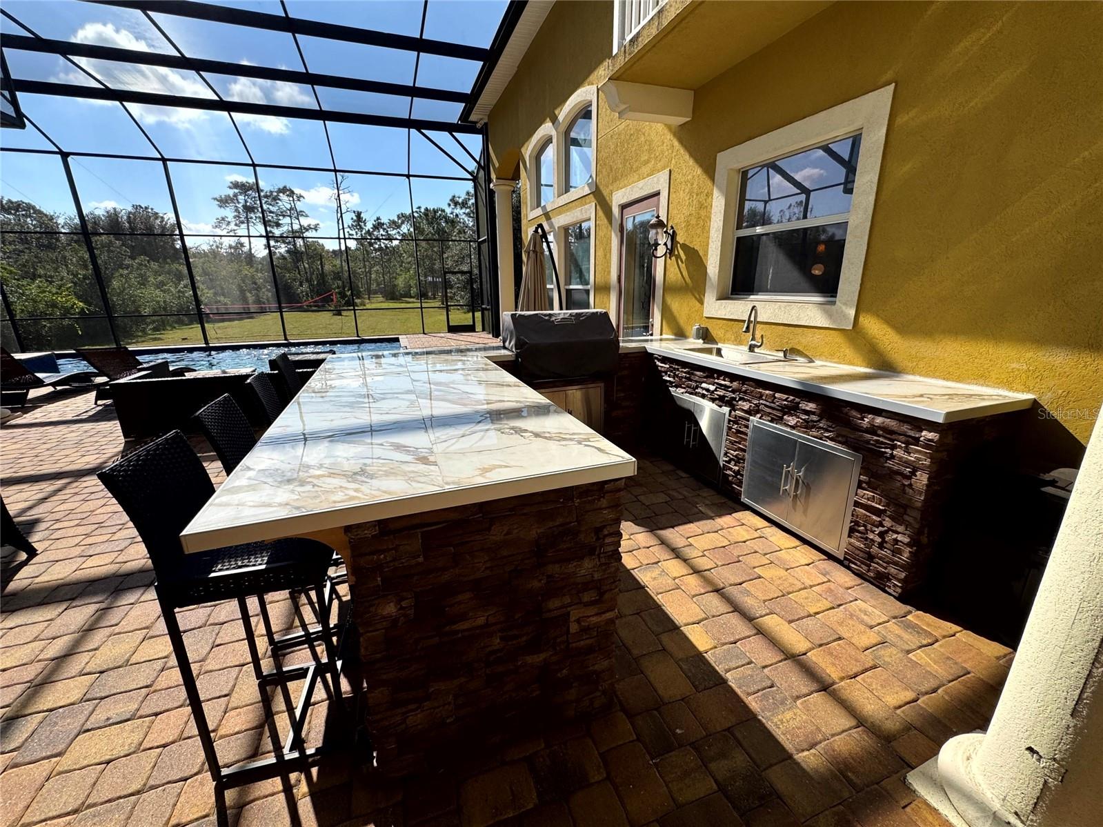 ROCKET CITYA - Residential