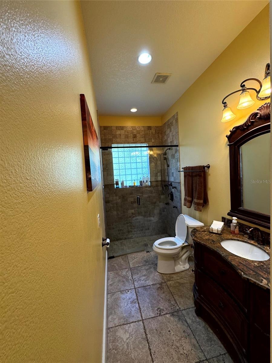 ROCKET CITYA - Residential