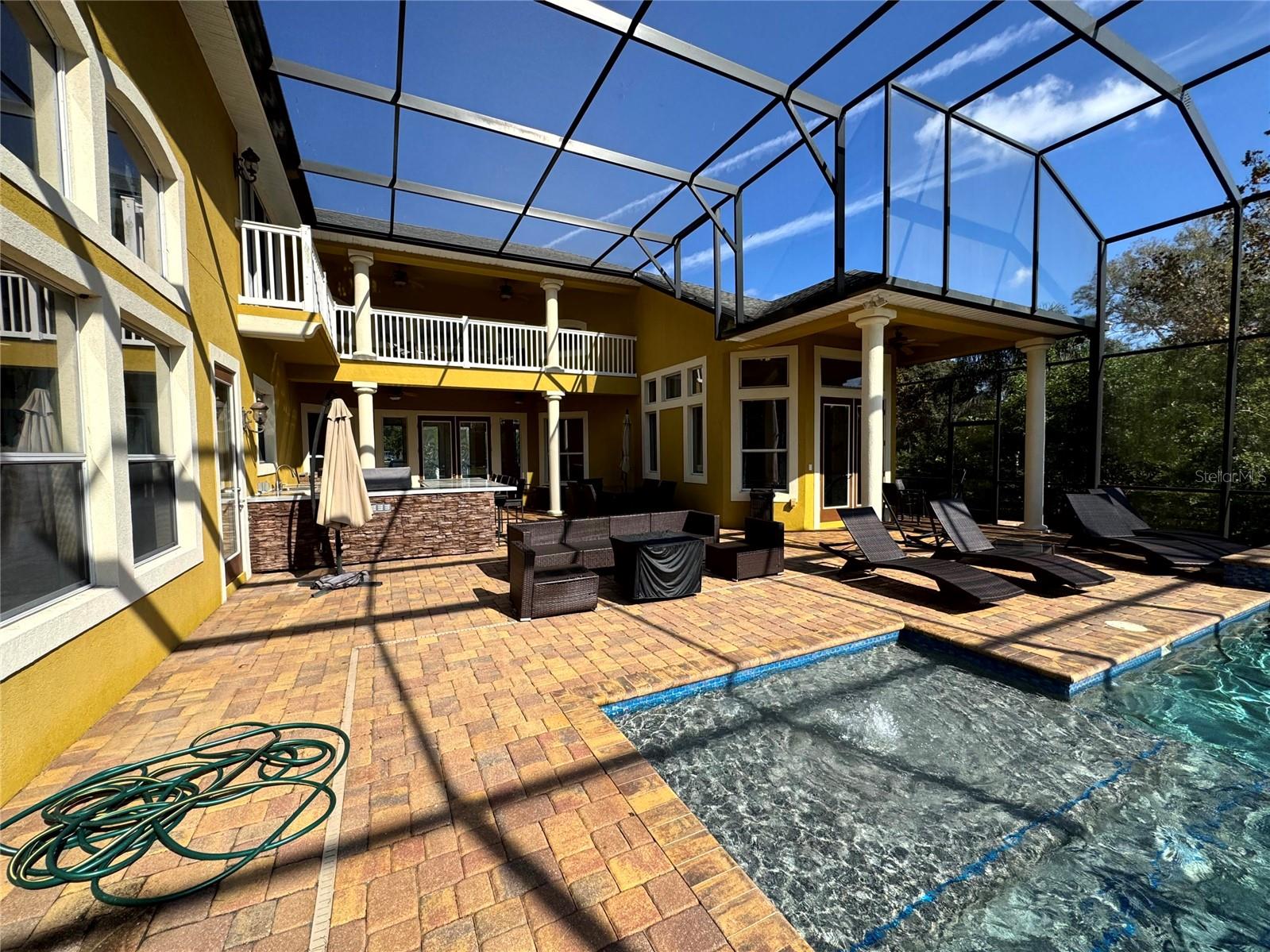 ROCKET CITYA - Residential