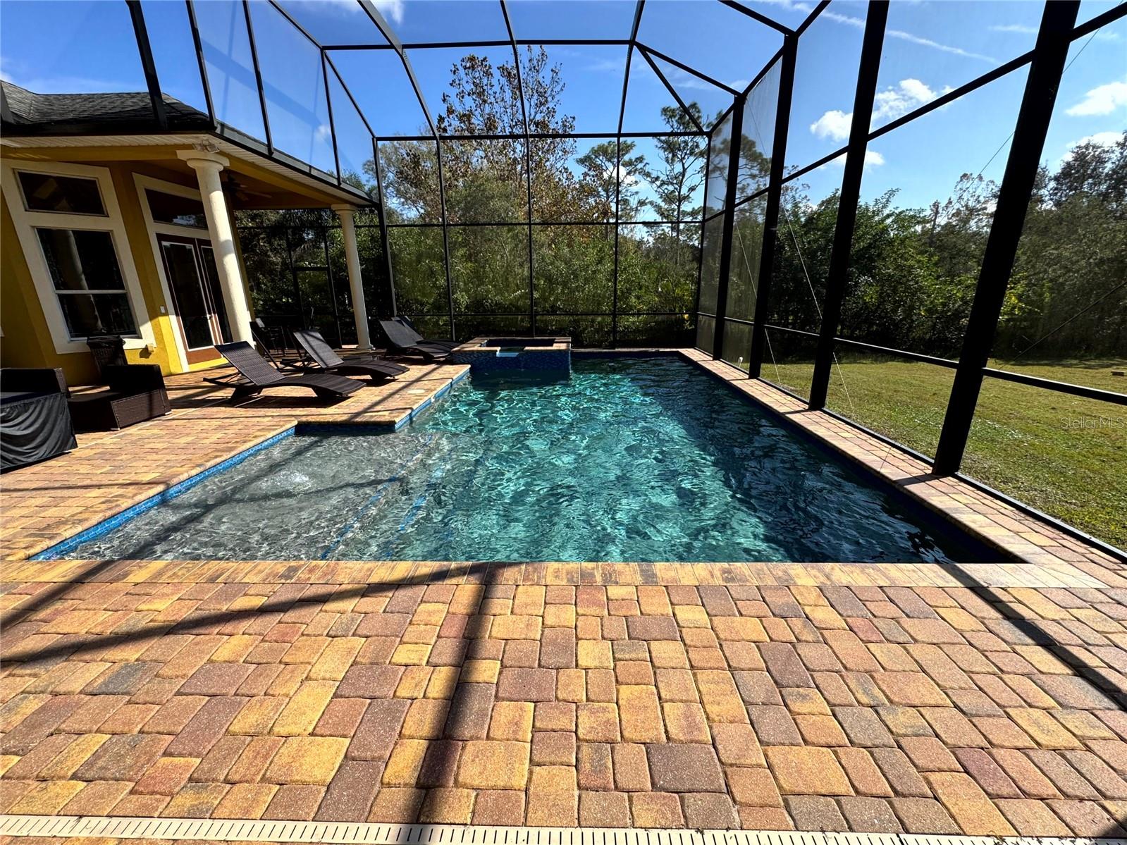 ROCKET CITYA - Residential