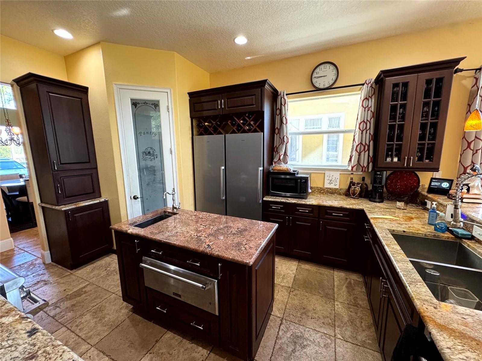 ROCKET CITYA - Residential