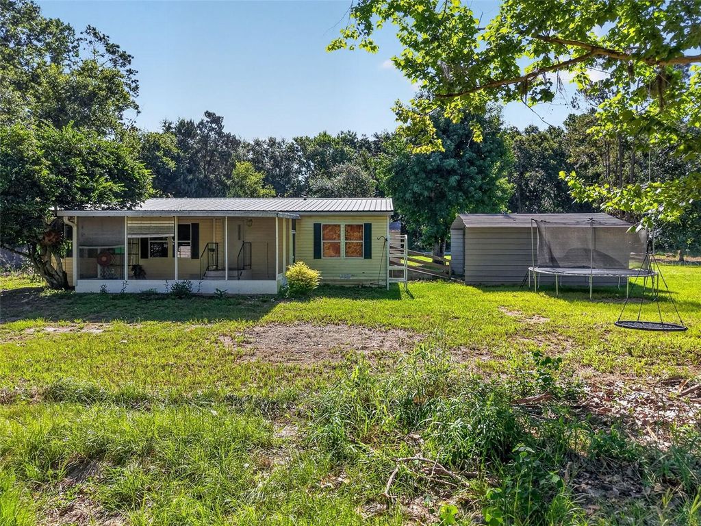 Photo of 24301 Jefferson St, Astatula, FL 34705 (MLS # G5113420)