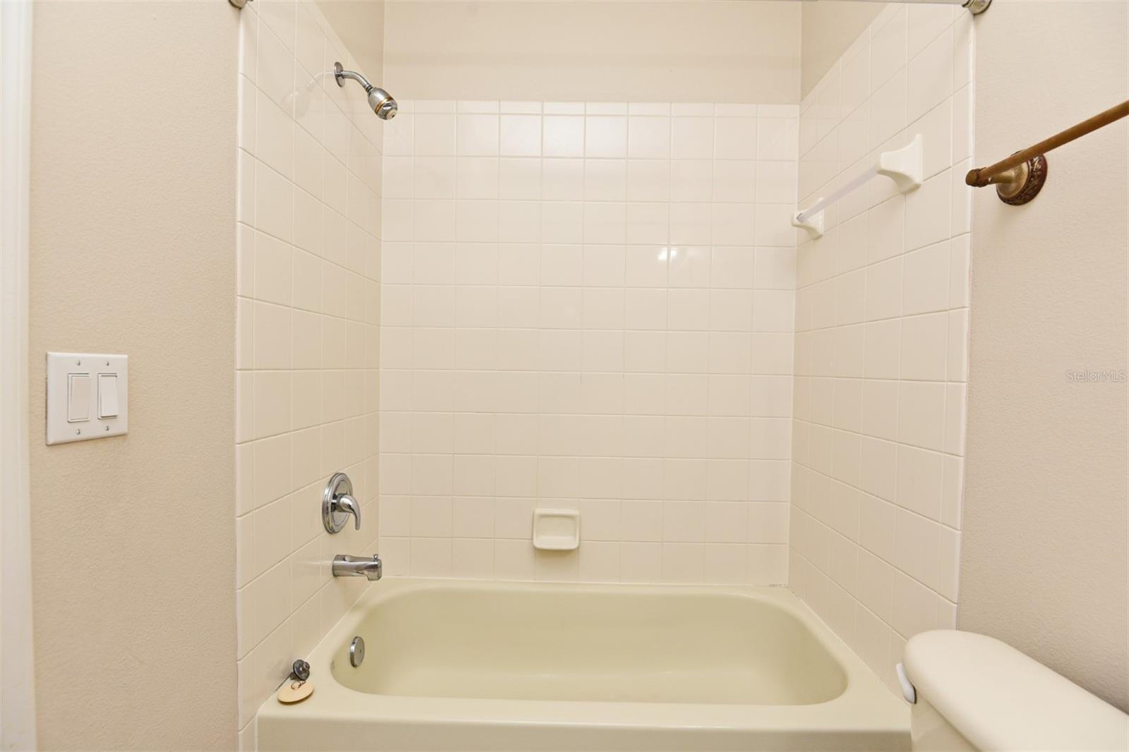 TANNER ROAD PH 04 47/26 - Residential Lease