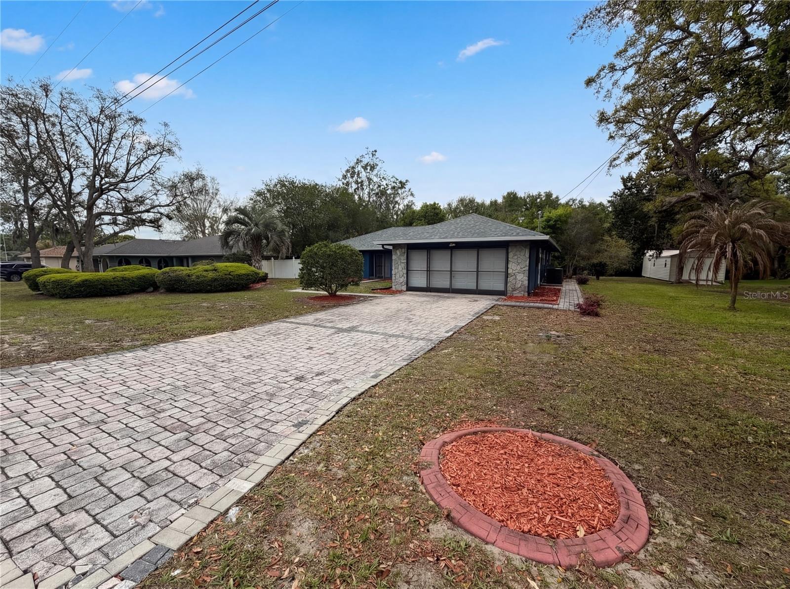 SPRING HILL - Residential