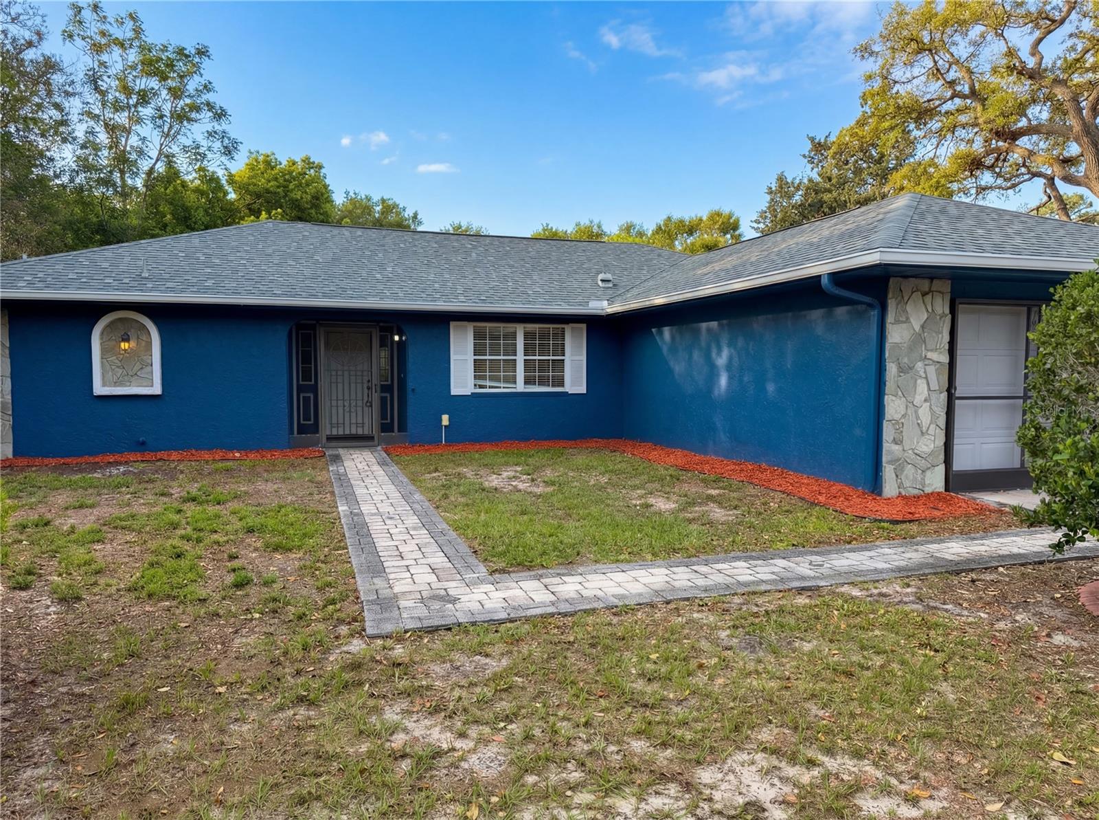 SPRING HILL - Residential