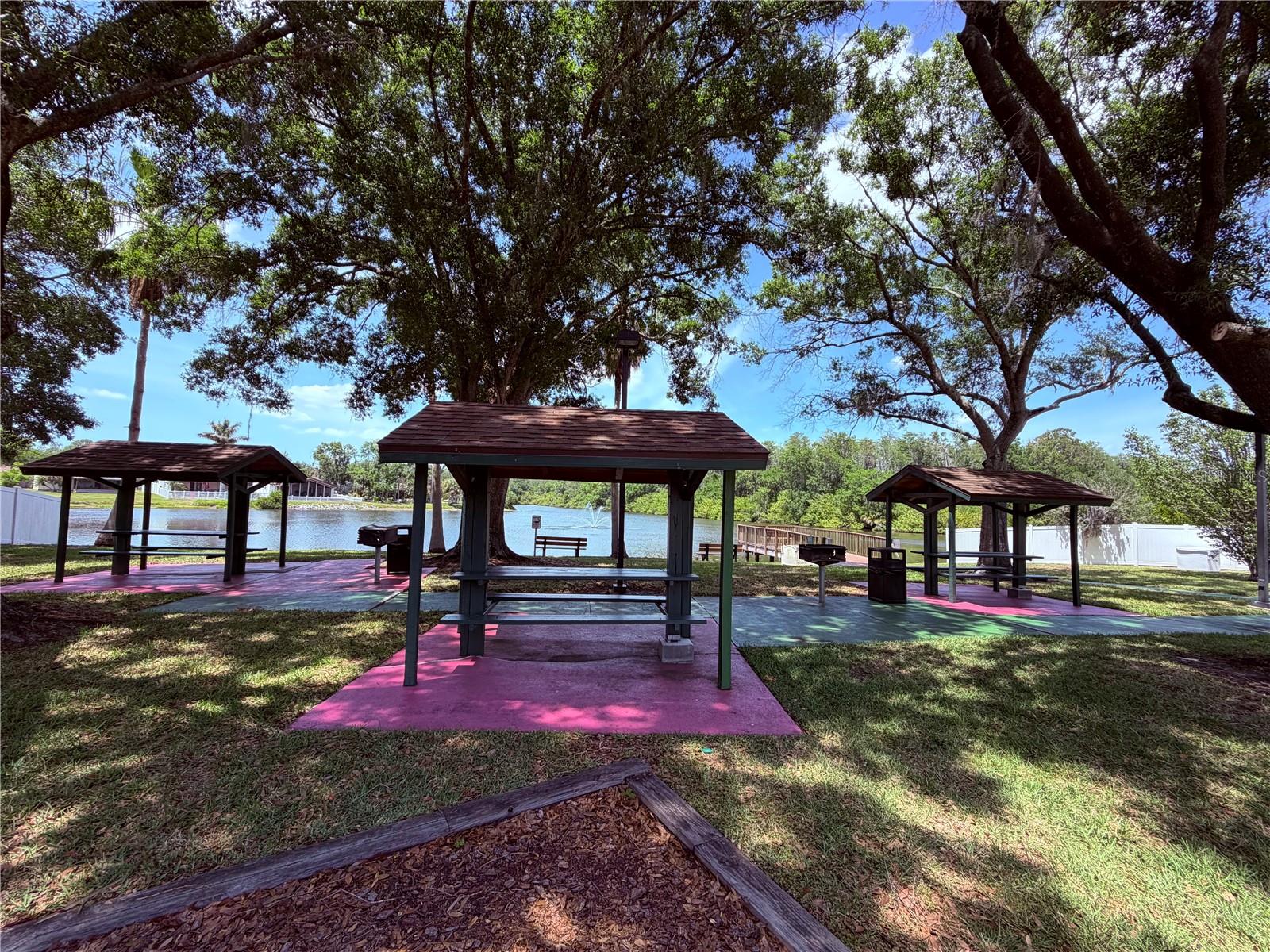 GARDENS OF FOREST LAKES CONDO - Residential Lease