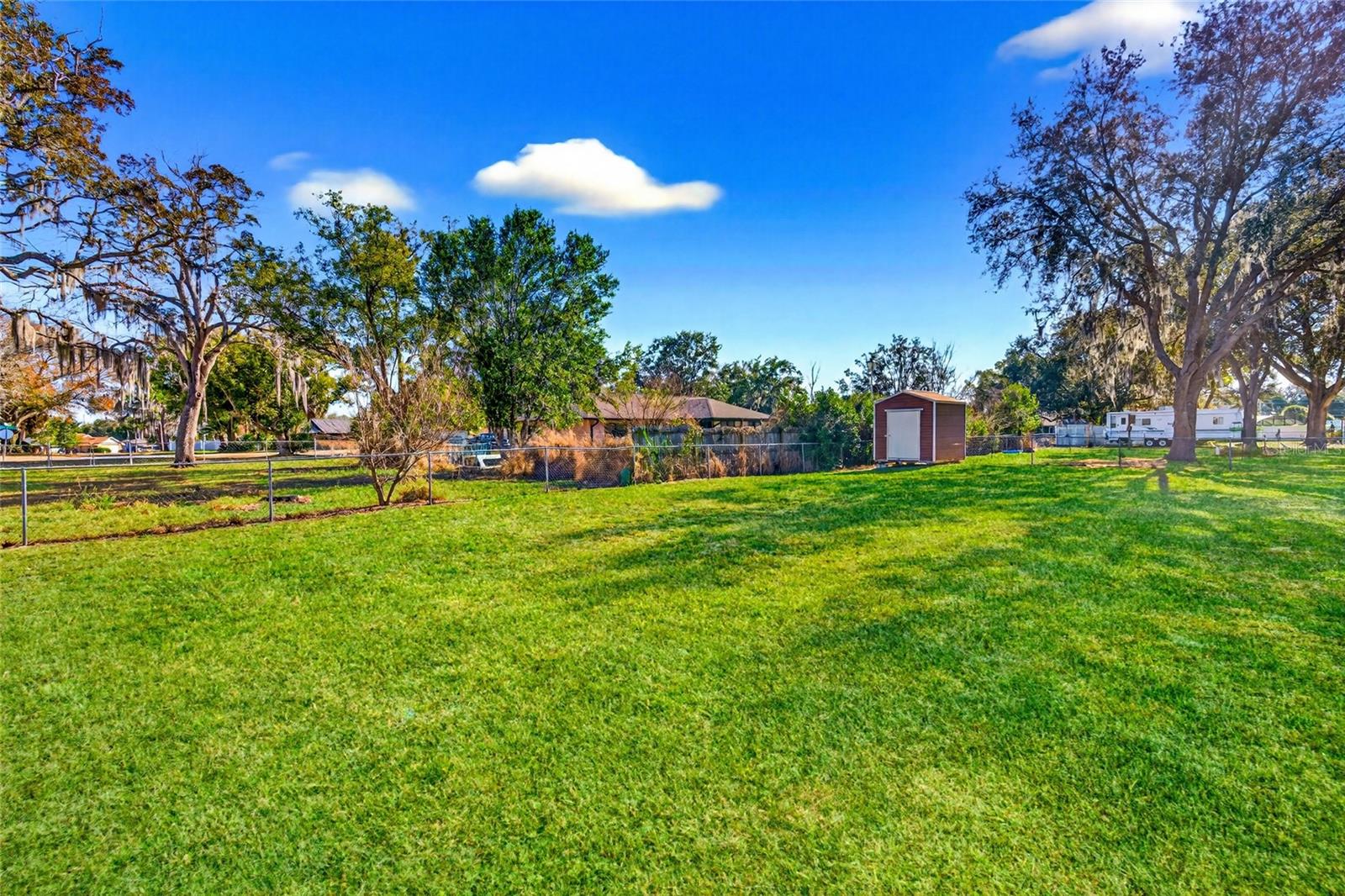 5118 ROYAL OAK DRIVE