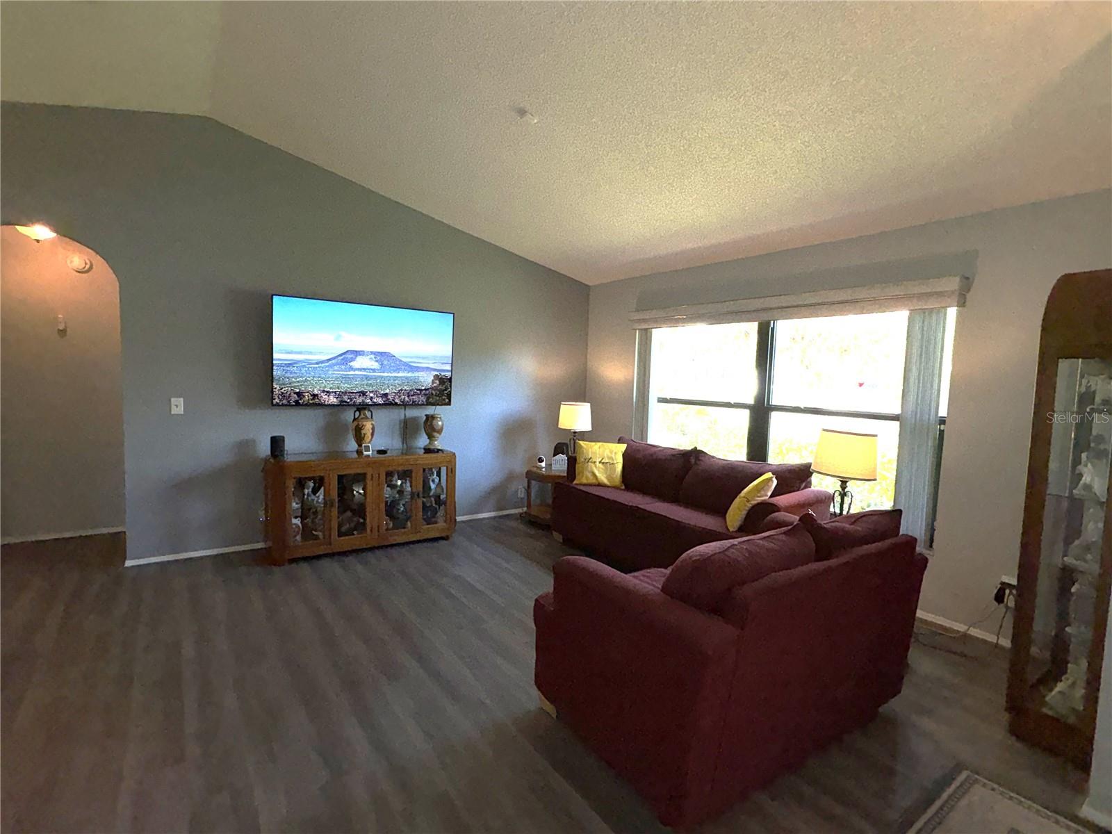 COUNTRYWAY - Residential