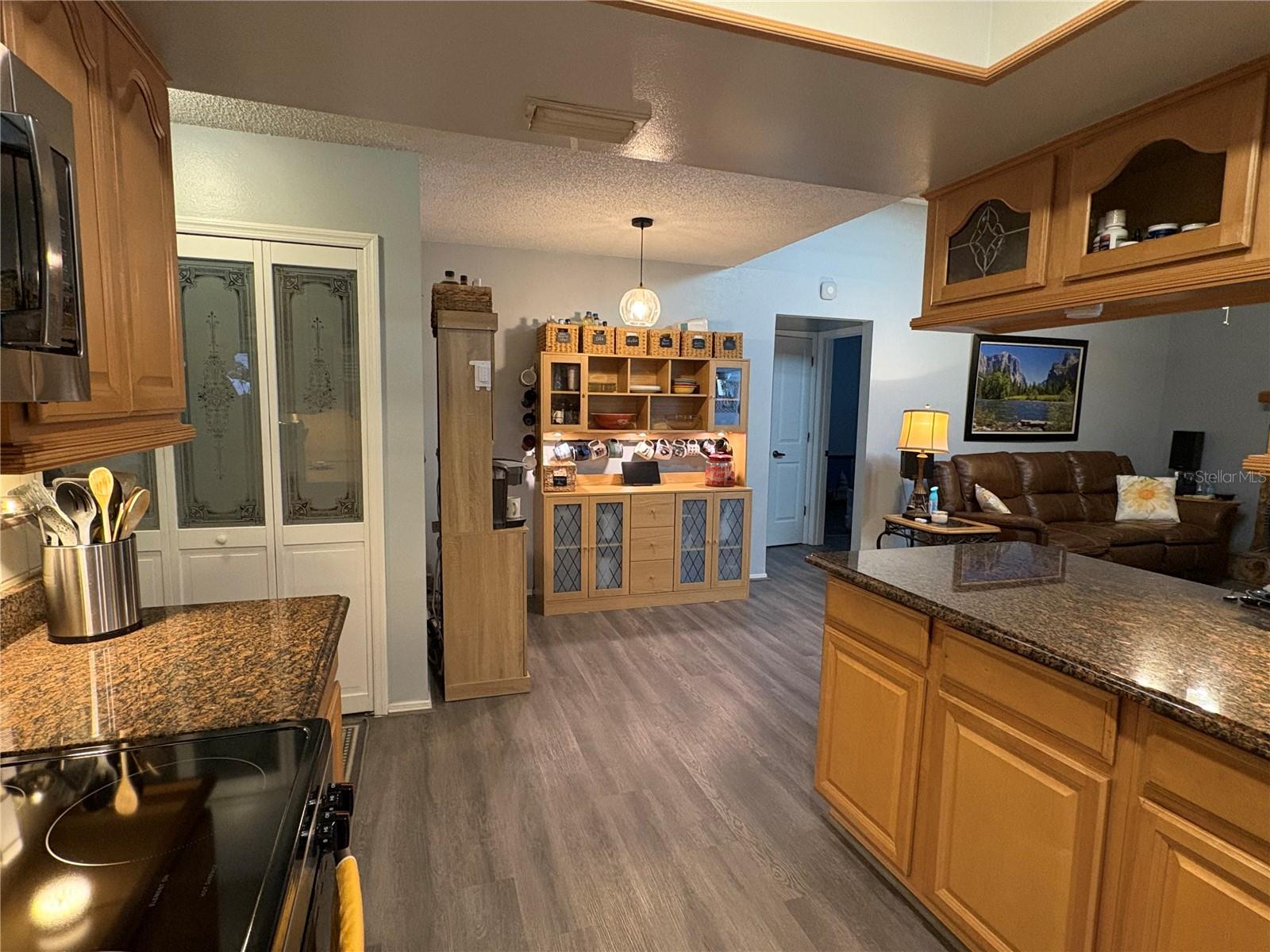 COUNTRYWAY - Residential