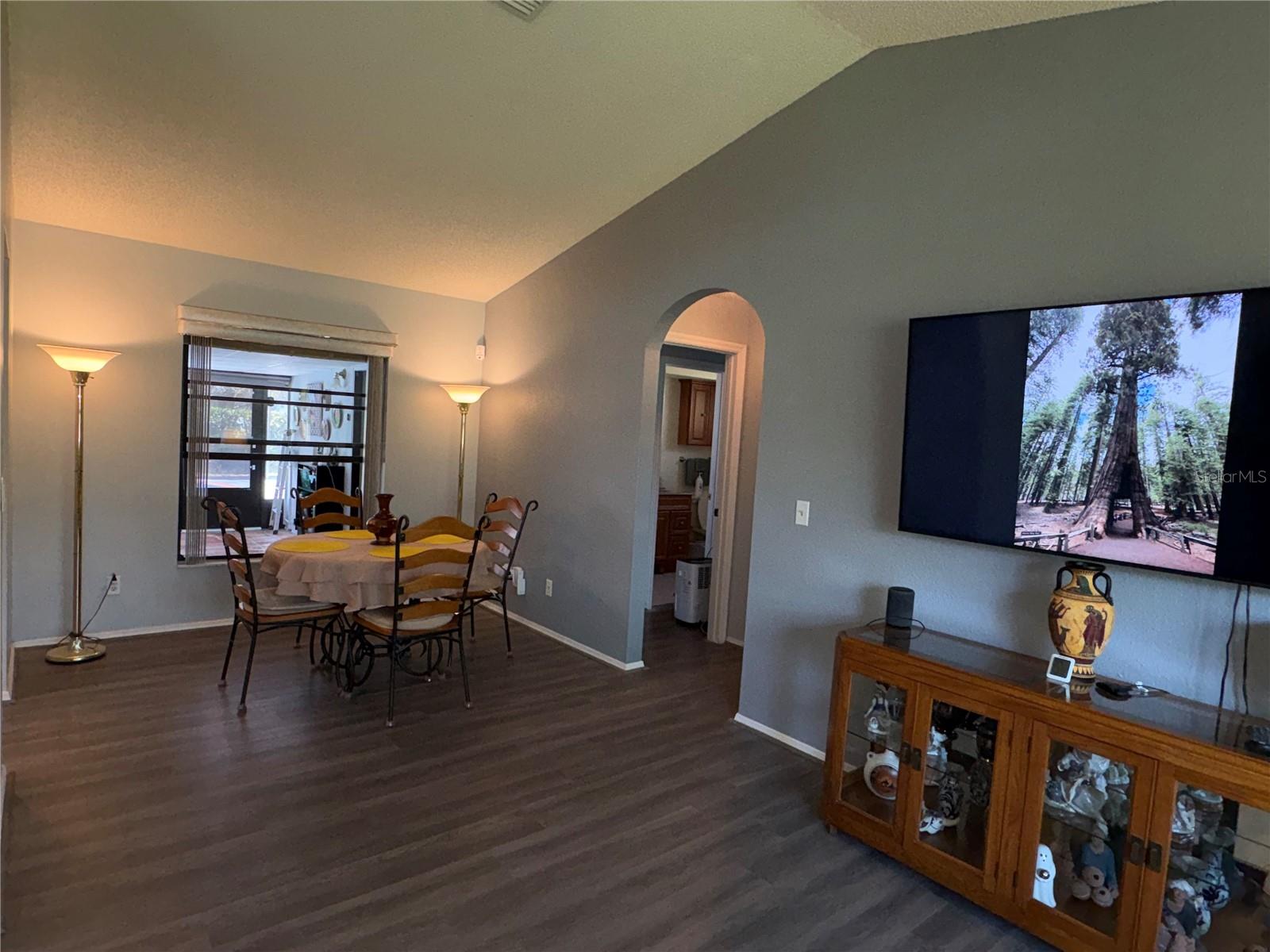 COUNTRYWAY - Residential