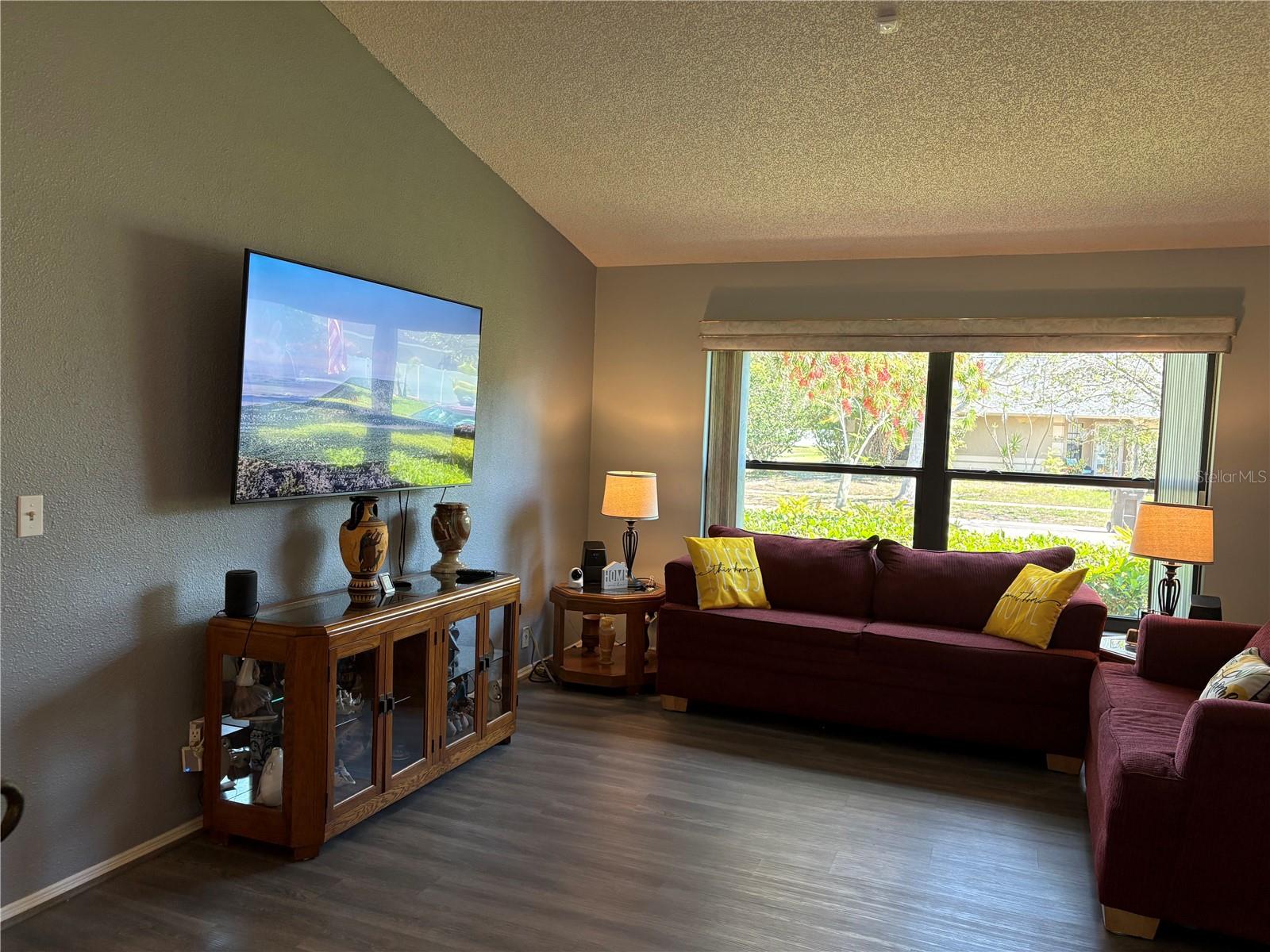 COUNTRYWAY - Residential