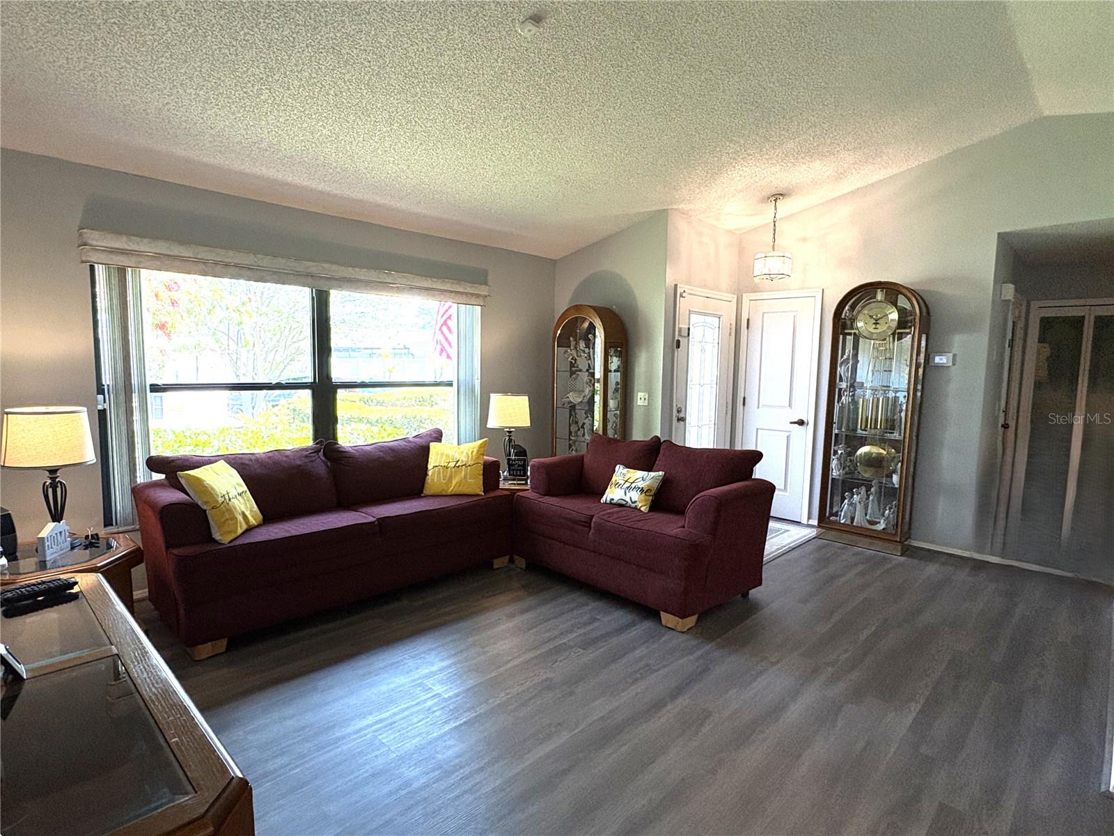 COUNTRYWAY - Residential