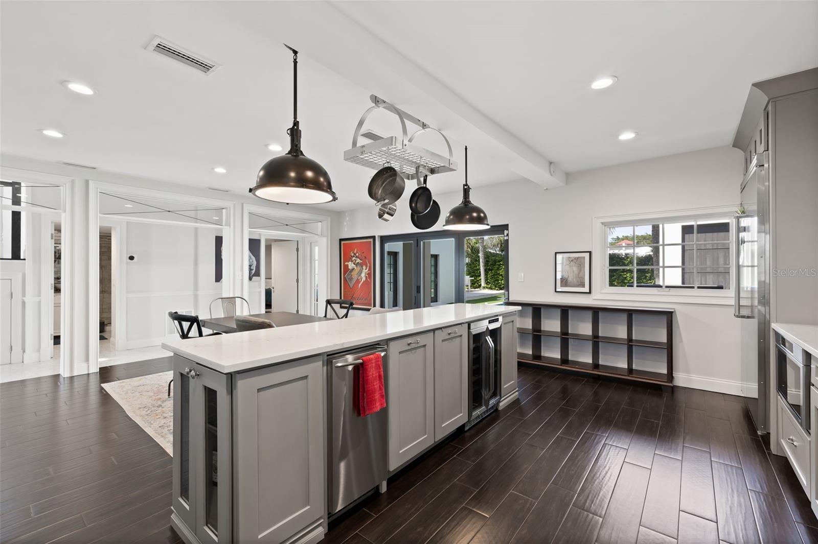 SNELL ISLE BRIGHTWATERS SEC 1 REP - Residential