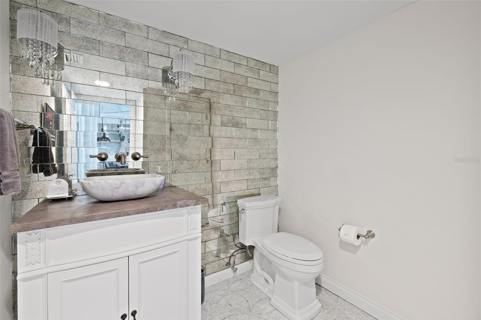 SNELL ISLE BRIGHTWATERS SEC 1 REP - Residential