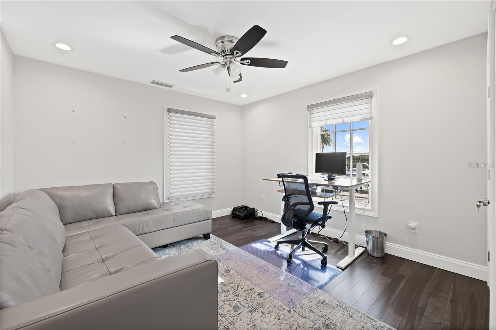 SNELL ISLE BRIGHTWATERS SEC 1 REP - Residential