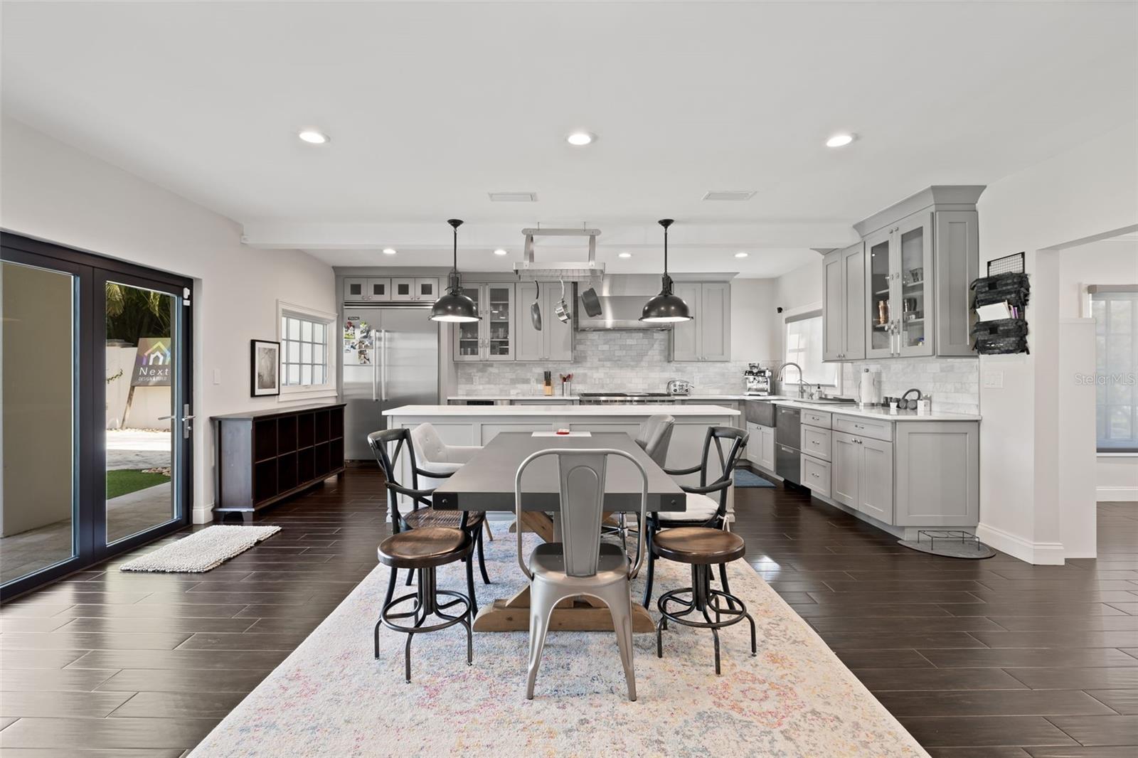 SNELL ISLE BRIGHTWATERS SEC 1 REP - Residential