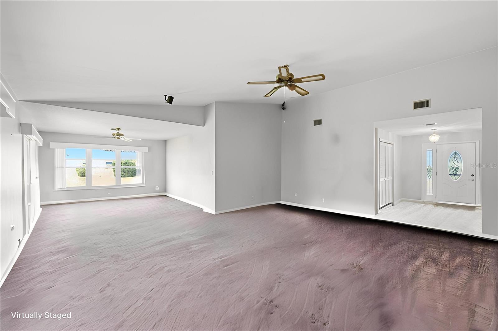 CONNELL LAKE ESTATES - Residential