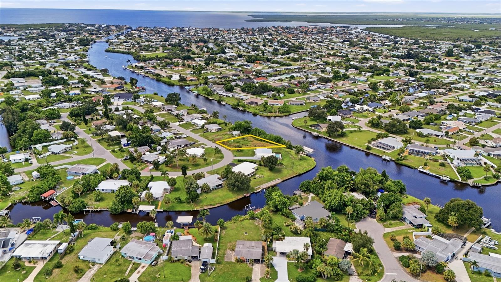 213 WATERWAY CIRCLE NE, PORT CHARLOTTE, FL, 33952 1 213 WATERWAY CIRCLE NE