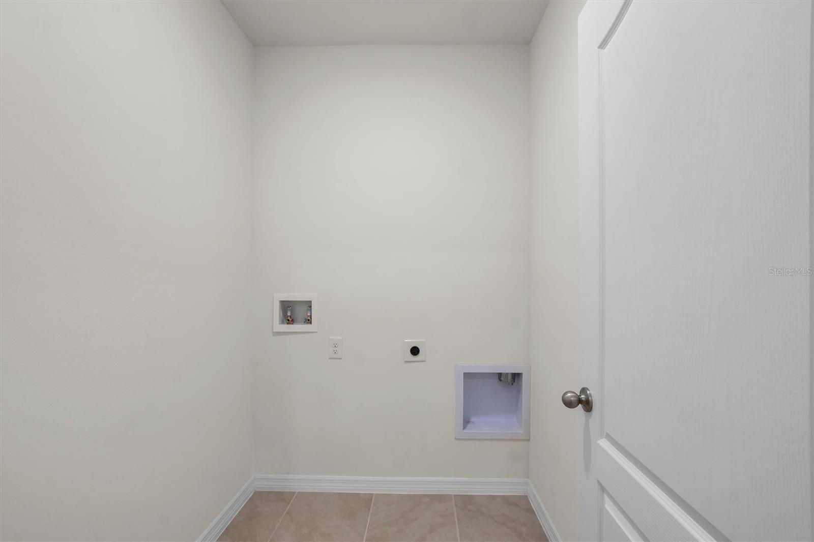 GRACE RANCH PH 2 - Residential Lease