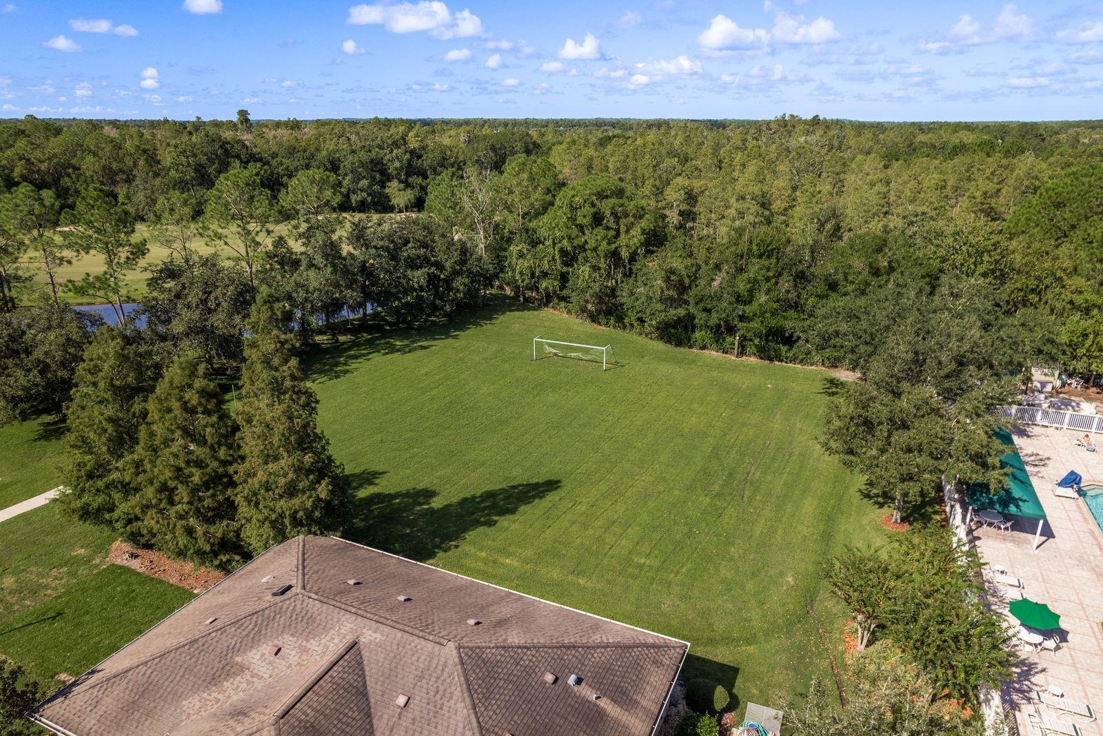 LEXINGTON OAKS PH 01 - Residential