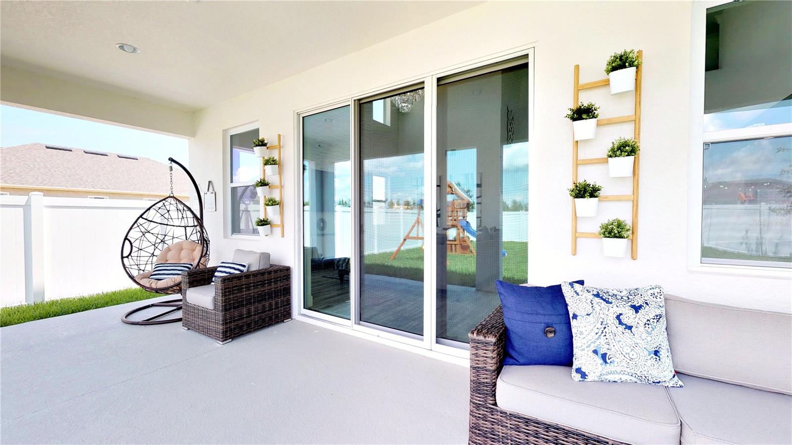 HAMLIN RESERVE - Residential Lease