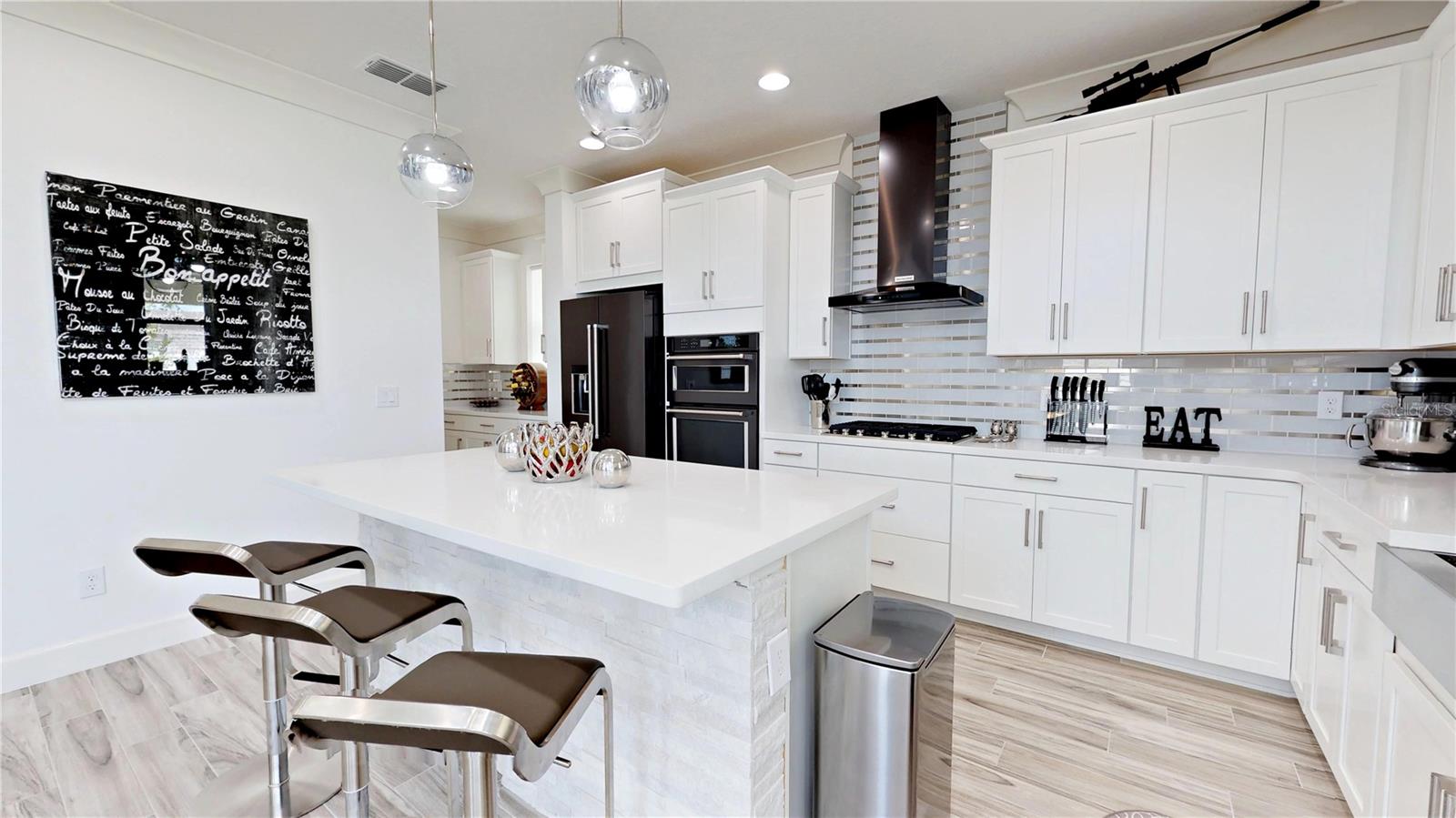 HAMLIN RESERVE - Residential Lease