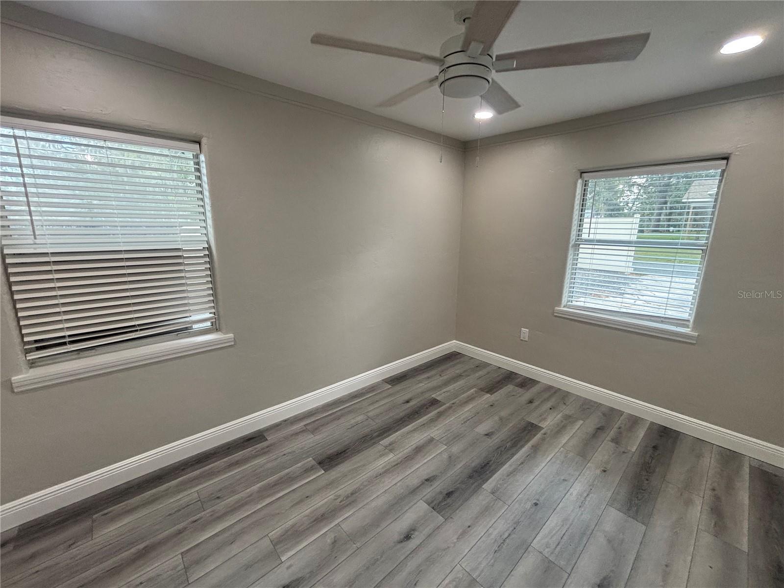 OAK PARK CALDWELLS ADD - Residential Lease