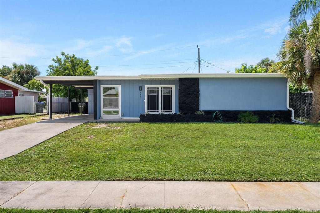 Photo of 8081 Cascadas Avenue, North Port, FL 34287 (MLS # A4706295)