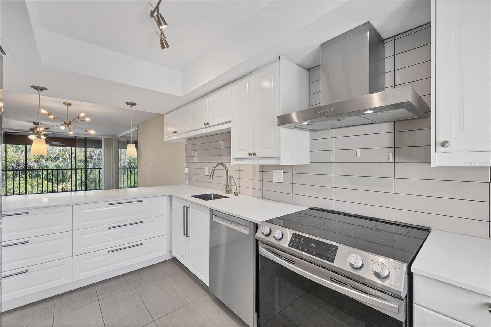 3363 CROSS CREEK DRIVE 3363