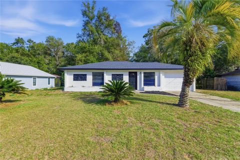 Photo of 3717 SW Idlewild Street, Dunnellon, FL 34431 (MLS # OM716592)